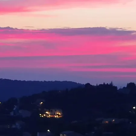 Villa Charmante Familiale Avec Vue Mer Saint-Raphael (Var)